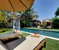 Villa Majapahit Nataraja, Liegen